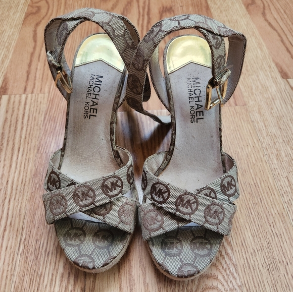 Michael Kors kami ankle strap - Picture 2 of 7